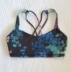 💐 lululemon 2 floral cross back sports bra